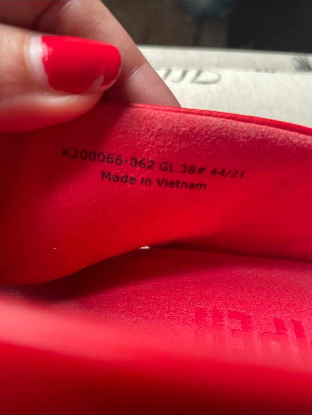 Camper Balloon Red Leather Cross Strap Sandals - Picture 6 of 9